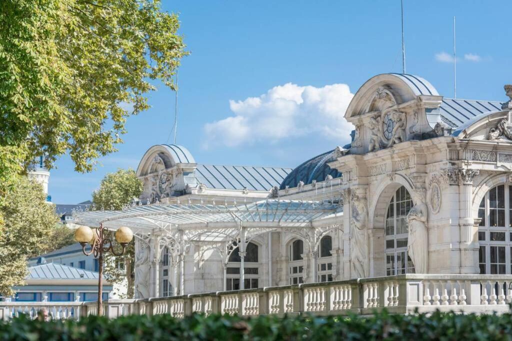 Appartement In Historical Center Of Palais Belle Epoque ,international *