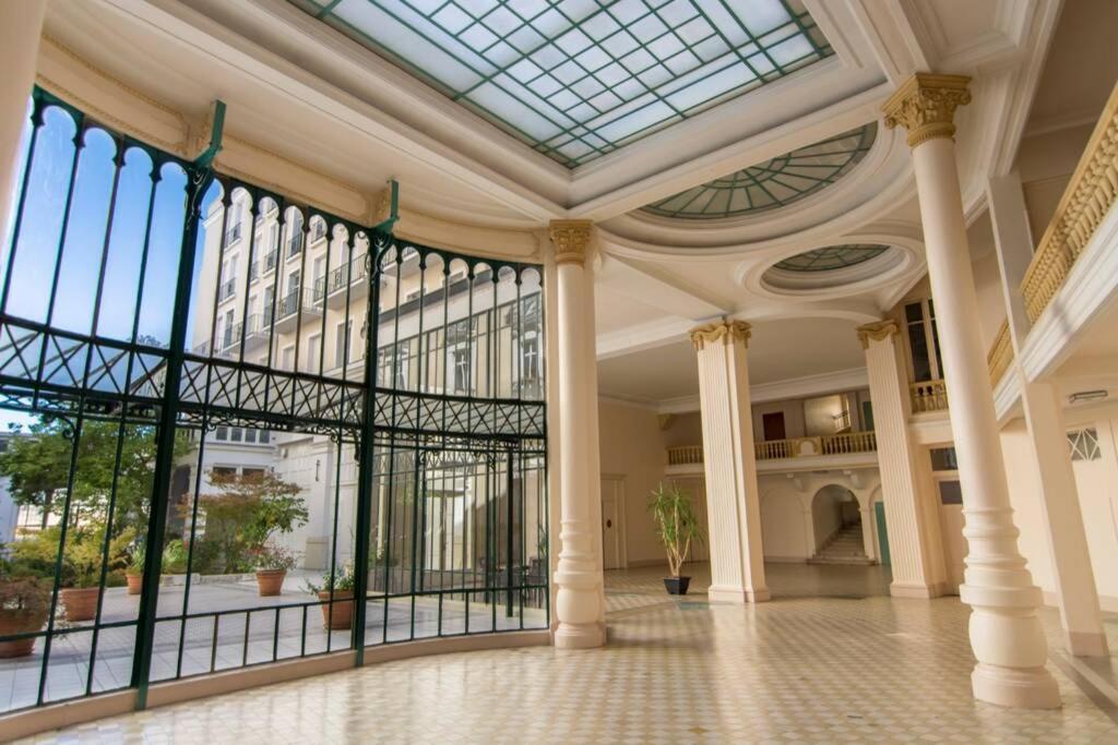 Appartement In Historical Center Of Palais Belle Epoque ,international Vichy